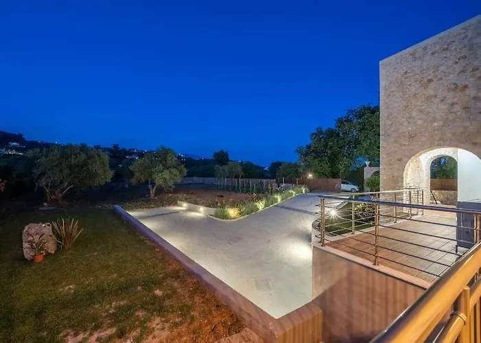 Luxury Villa Majore
