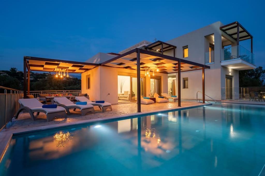 Luxury Majore