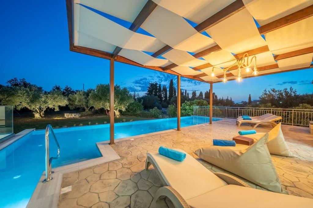 Villa Luxury Majore Svoronata