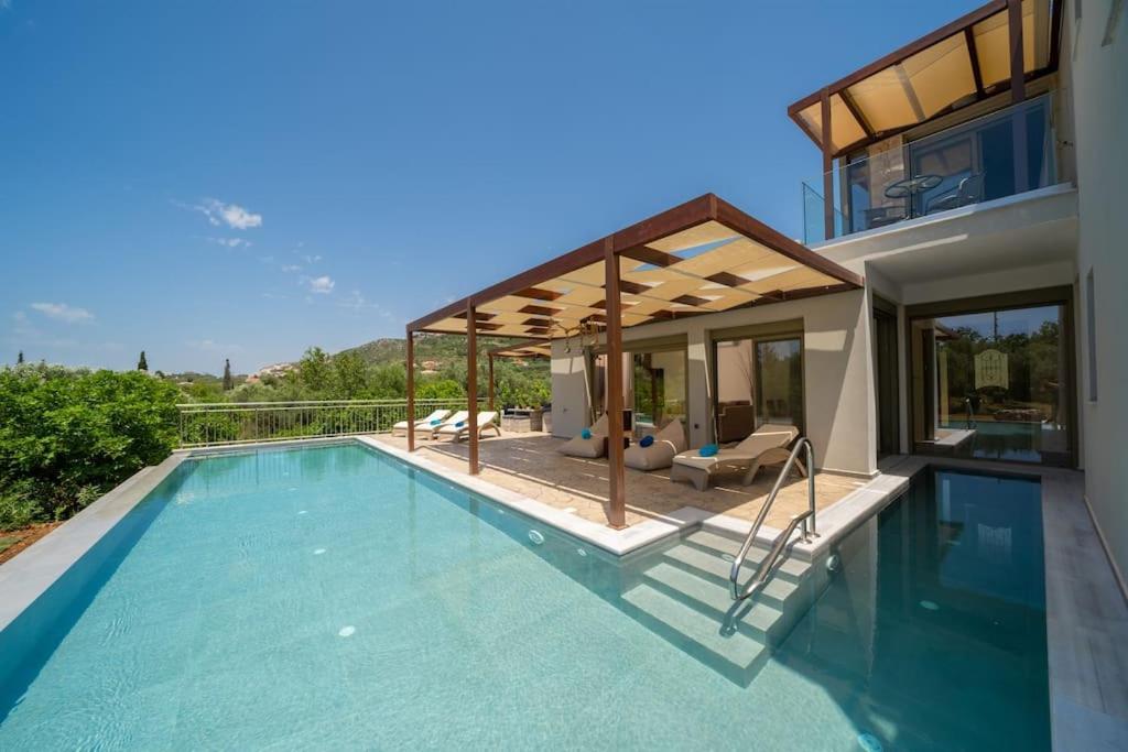 Luxury Majore *